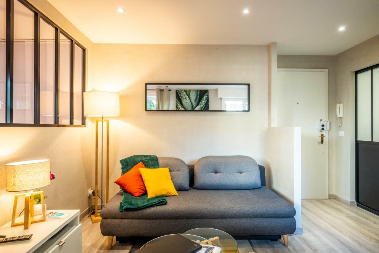 Le Chatelet- Parking Gratuit - Cosy Et Design - A 10 Mn De Geneve Annemasse Dış mekan fotoğraf
